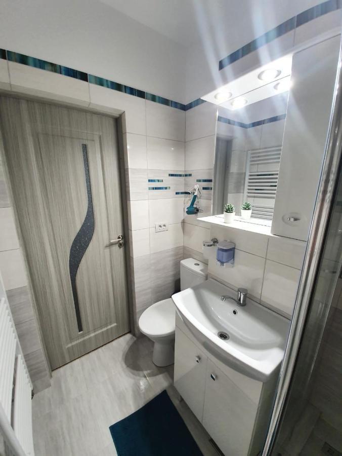 Apartament Ultra Central Marly Gura Humorului Dış mekan fotoğraf